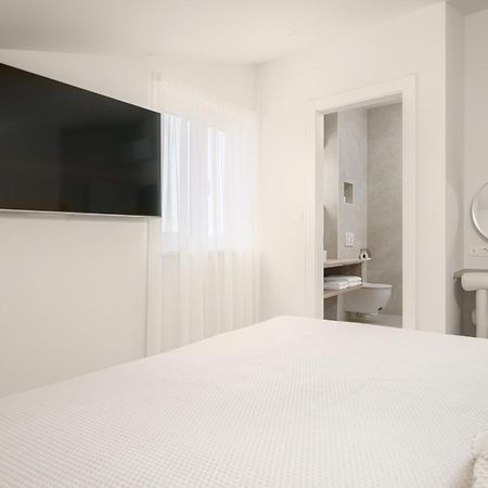 Villa Bianca Vodice Extérieur photo